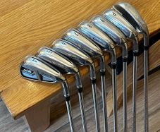 Taylor Made M6 Irons (4-SW) Stiff Shaft RH