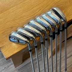 Taylor Made M6 Irons (4-SW) Stiff Shaft RH