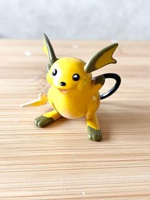 Vintage TOMY Pokemon Raichu Figure CGTSJ Nintendo 1999 Gen 1