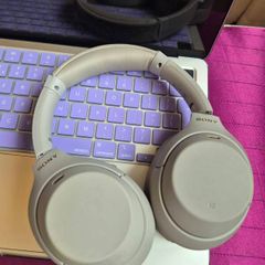 Sony WH-1000XM4 Noise Cancelling Wireless Headphones