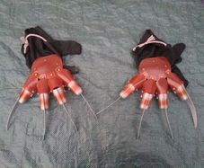 Halloween claws