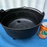 Black plastic flower pot on raiserd legs Image 2