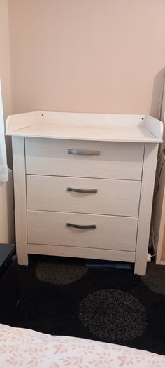 Changing table