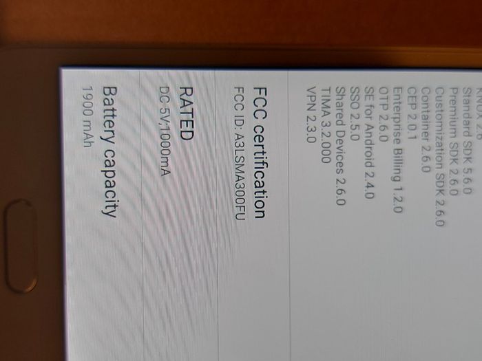 Samsung Galaxy A3 Mobile Phone, Model SM-A300FU, 16GB, Vodafone network, in excellent condition