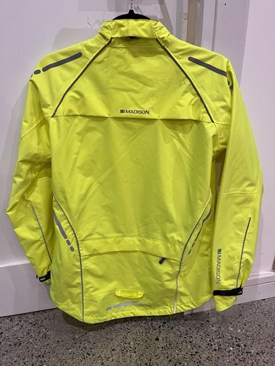 Madison women's cycling jacket