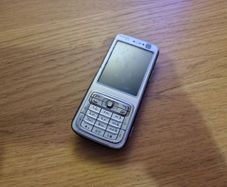 Nokia n73