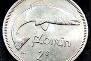 [#125..] - Ireland 1966 | Irish 2s | Irish Florin | Salmon | UNC