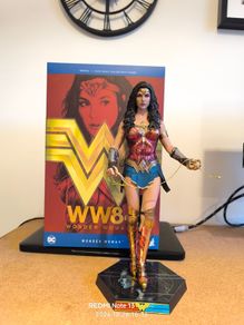 Wonder Woman 84' - Hot