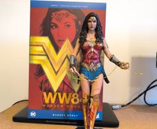 Wonder Woman 84' - Hot