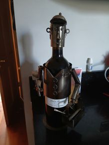 Novelty Robot Man Metal wine holder