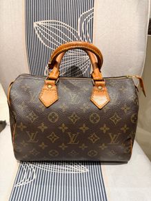 Louis Vuitton Speedy 25 Authentic
