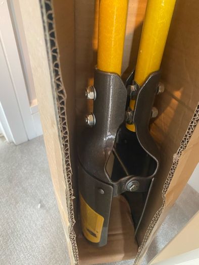 Post hole digger - New in box