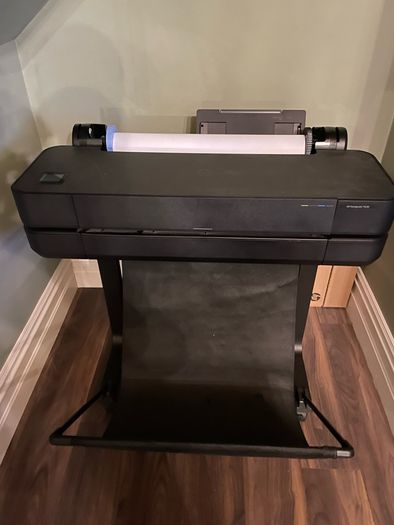 HP Plotter Designjet T630 "As New" Great Deal