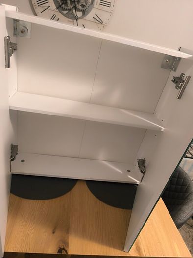 Veleka Gloss White Double Bathroom Cabinet with Mirrored door (H)540mm (W)550mm  B&Q