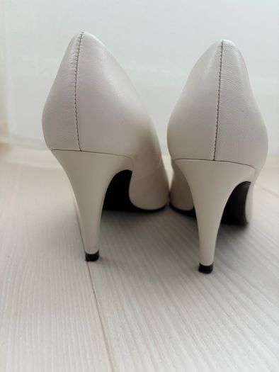 Zara high-heel leather shoes