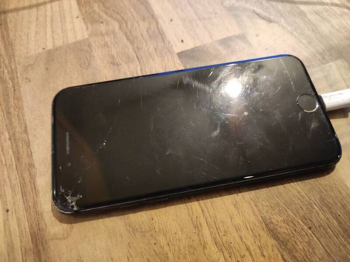 iPhone 7 a1178 256gb MN972B