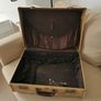 Vintage suitcase Image 2