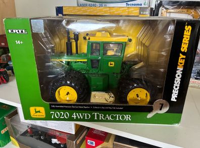 1:16 scale John Deere models