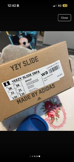 baby yeezy sliders