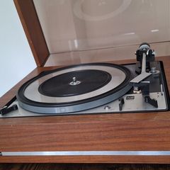 Dual 1209 Turntable/Record Player