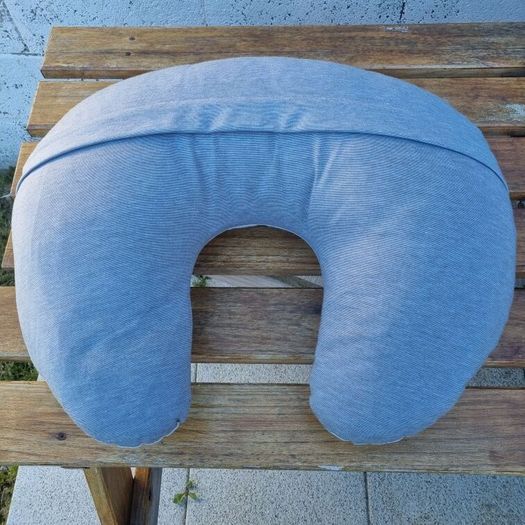 Nursing pillow