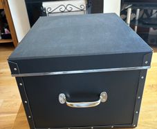 Storage box