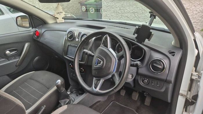 Dacia Sandero Stepway NCT March 2027