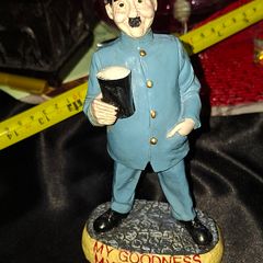 Guinness advertising figurine Zookeeper holding a pint of Guinness, My Goodness My Guinness. Postage Available or Collection