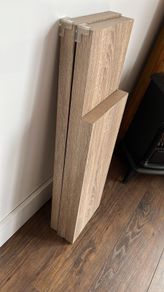 Floating shelves