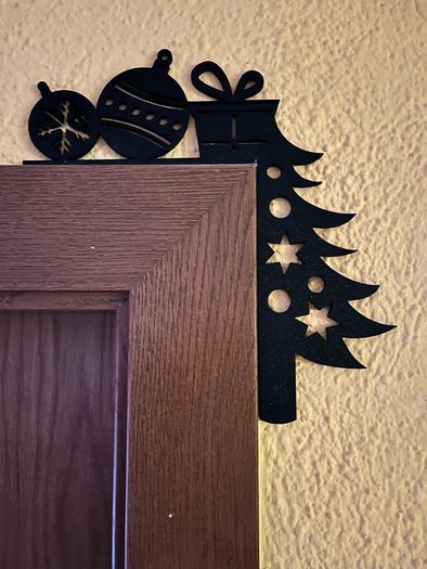 Gift door corner - Christmas