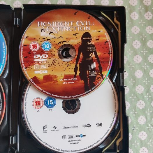 Resident Evil DVD Collection 1-4