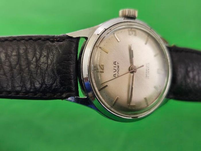 Vintage Swiss Made Avia Cadet Mechanical Wind up Swiss Watch 1960s