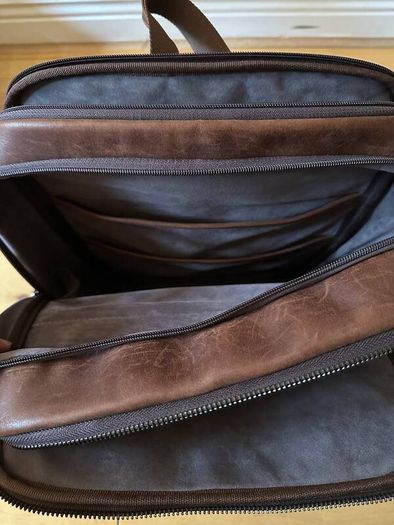 Leather Laptop Backpack 15.6 Inch (High-quality leather)
