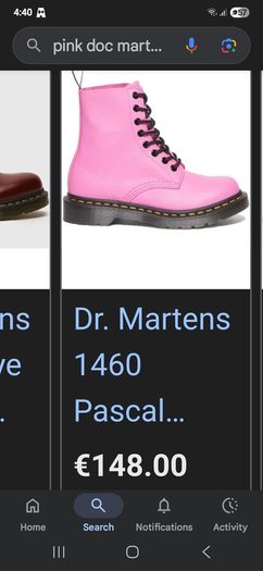 Doc martens Boots. Sz 5 50e  practically  new