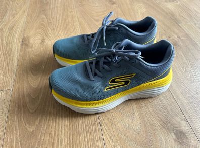 Go Running Sketchers