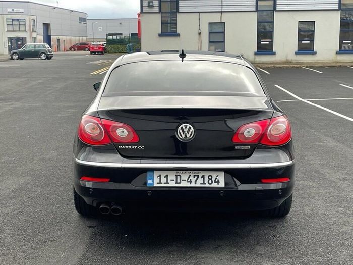 Volkswagen Passat 2011
