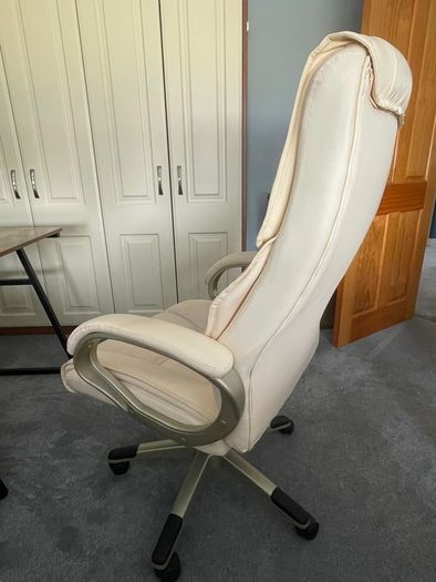 Cream Executive Office Chair