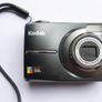 Kodak Easyshare C613 Compact Digital Camera +  SD CARD runs on AA batteries, WORKS WELL Image 5