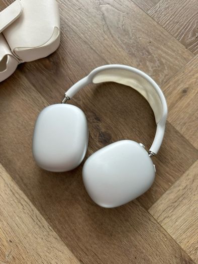 Apple AirPods Max