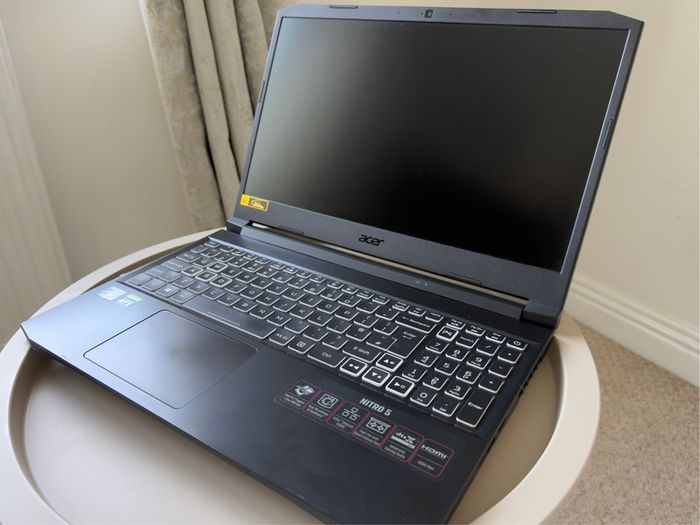 Acer Nitro 5 (AN515-45)