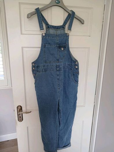 Maternity dungarees 8