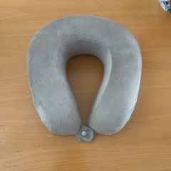 Perfect condition memory foam travel pillow