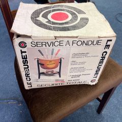 Le crueset fondue set