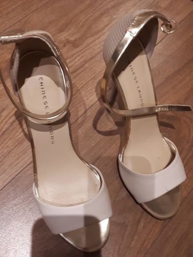 shoes cream & gold