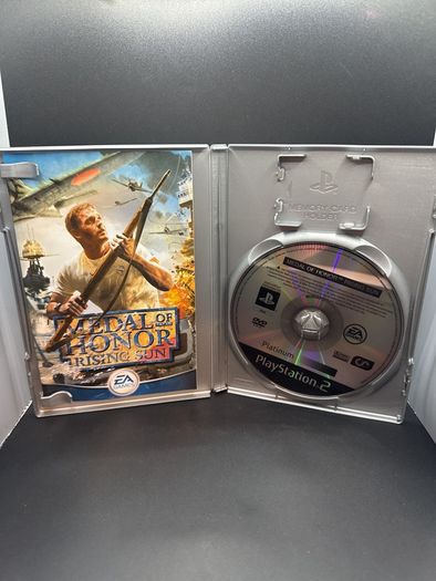 Medal of Honor Rising Sun Platinum Edition Ps2