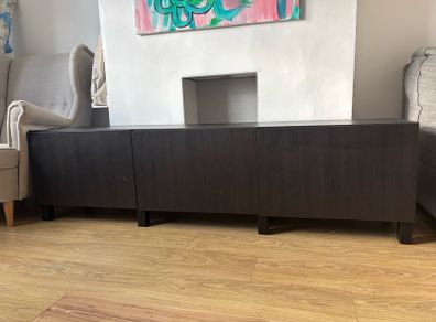tv bench
