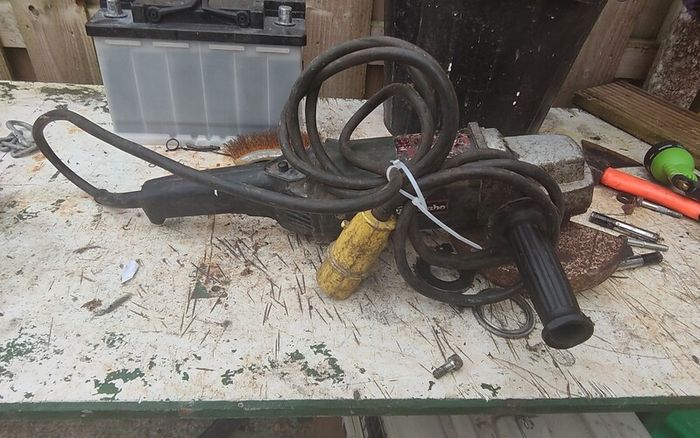 angle grinder