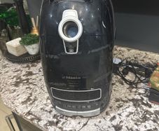 MIELE C3 FREE. for parts or repair
