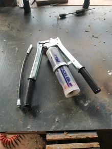 grease gun