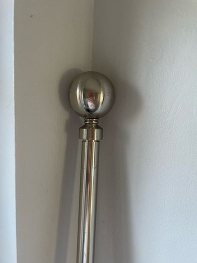 curtain pole
